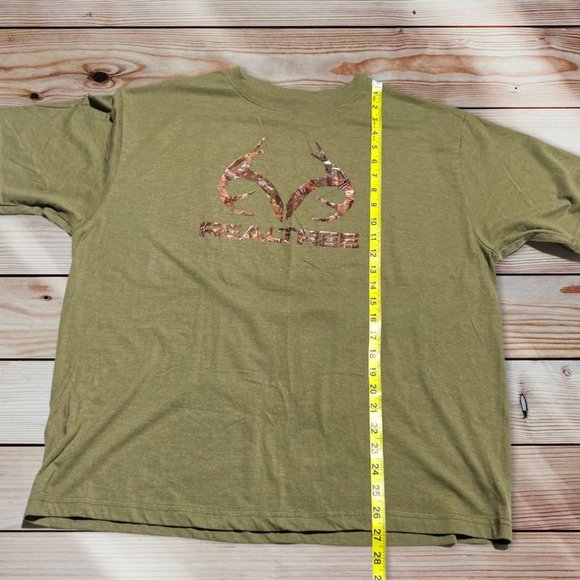Realtree Green Camo T-Shirt Size Large - Picture 5 of 6